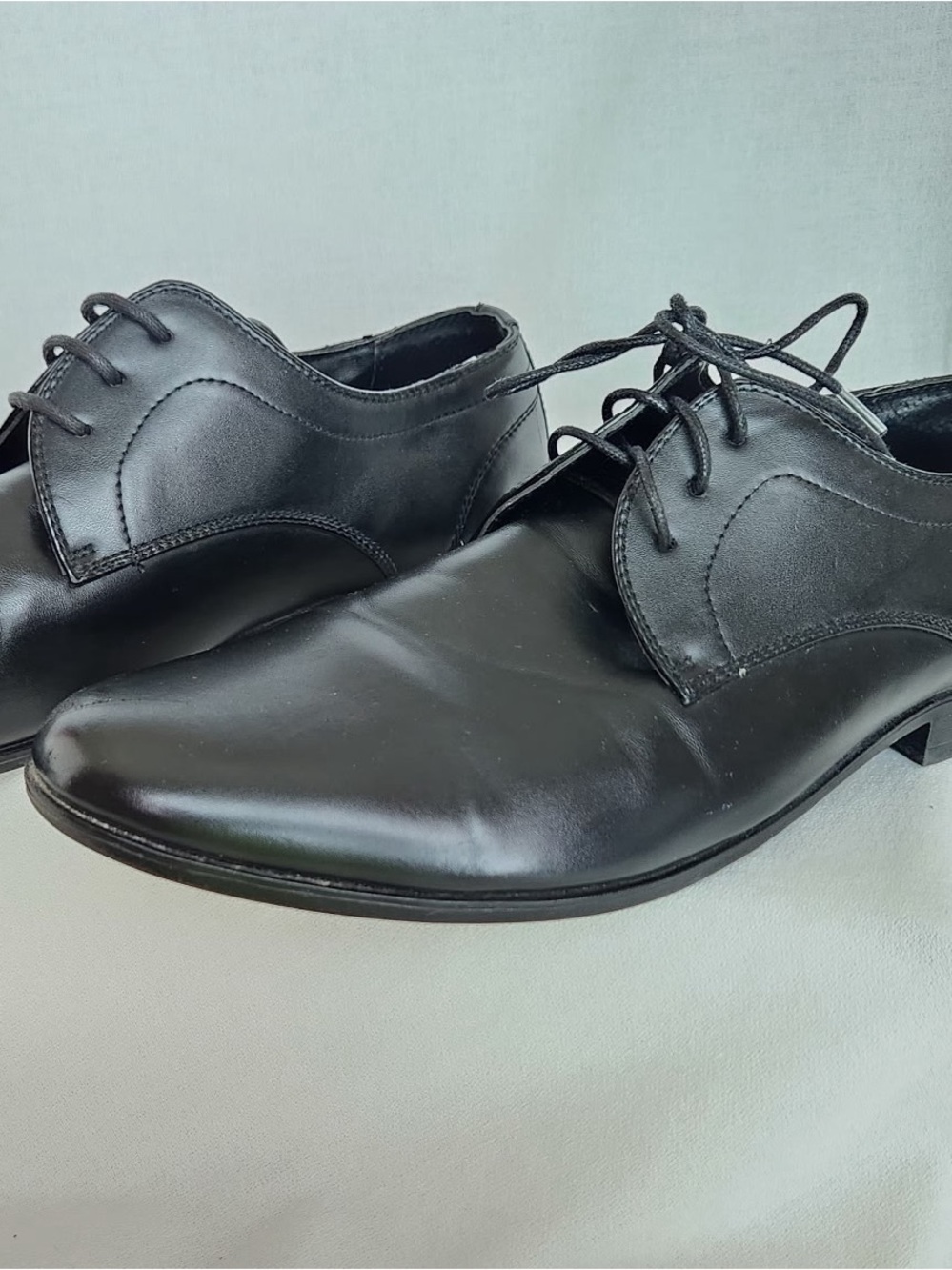 Perry Ellis Black Leather Lace-Up Derby Shoes